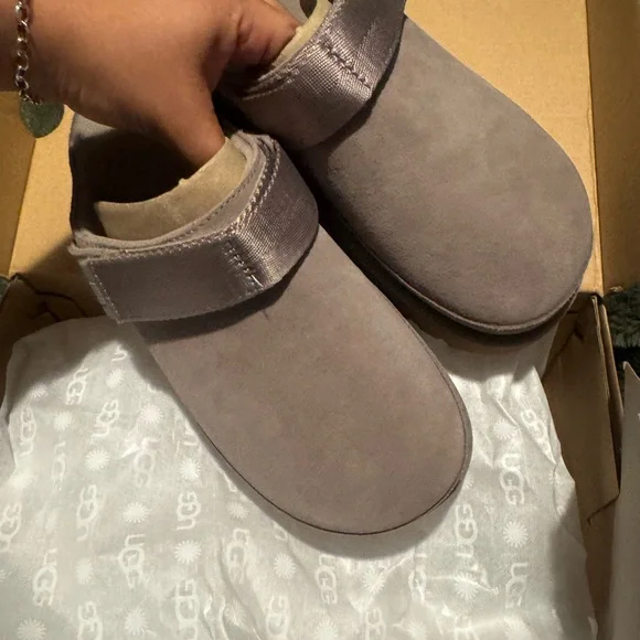 UGG Grey Suede Slide with Adjustable Strap and Lug Sole - Picture 9 of 11